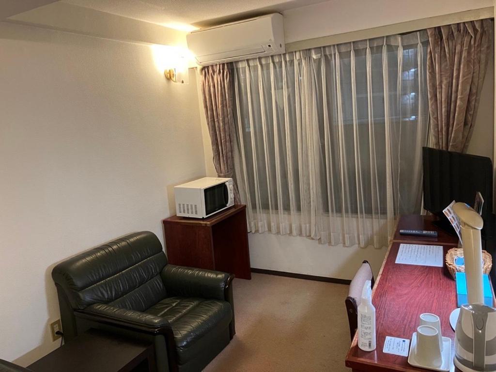 Sky Heart Hotel Koiwa Токио Екстериор снимка