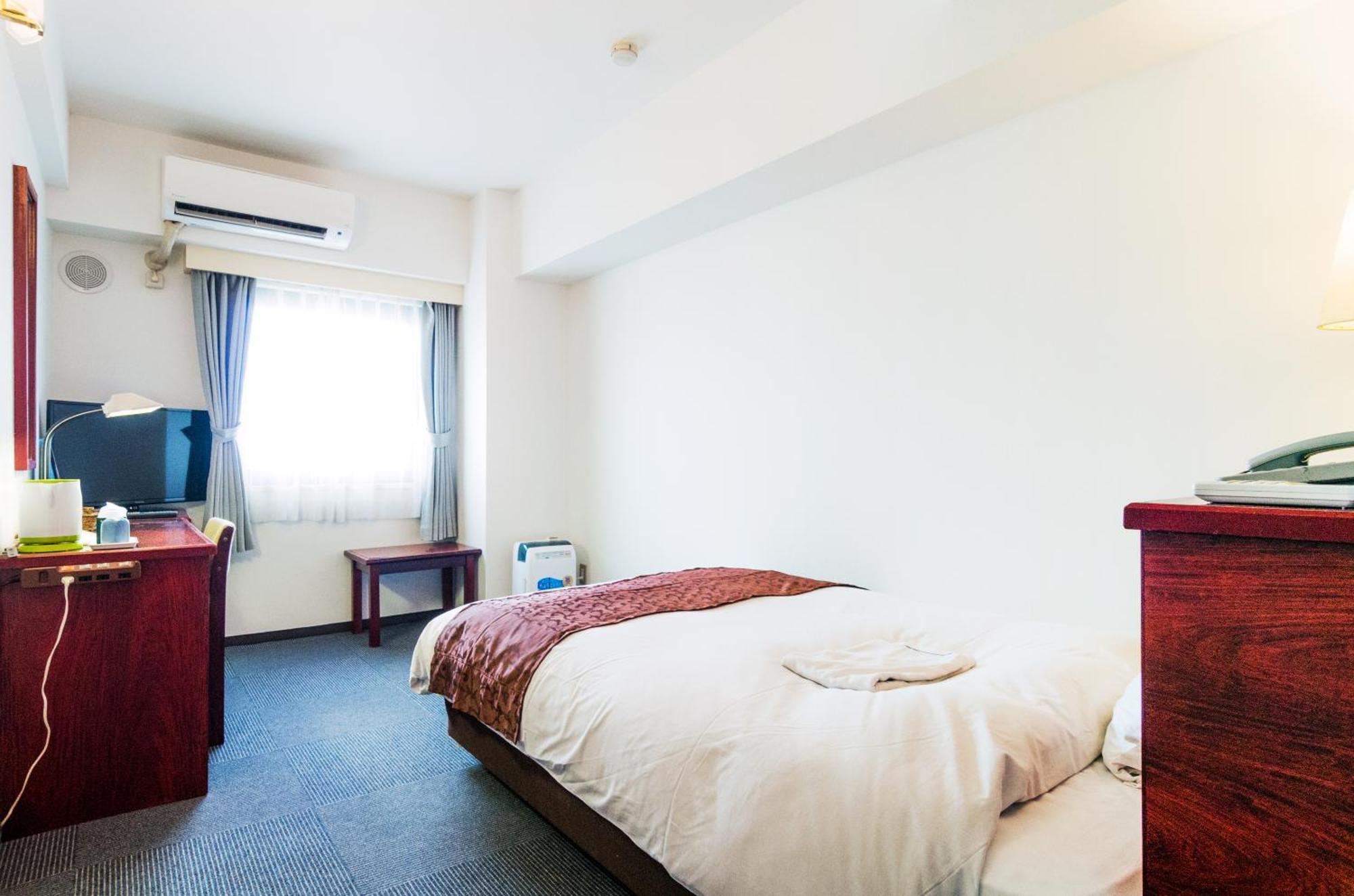Sky Heart Hotel Koiwa Токио Екстериор снимка